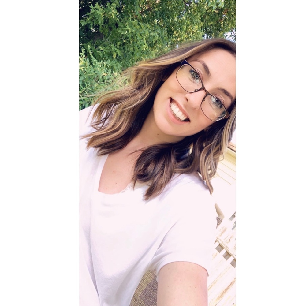 Meet your Posher, Kayla
